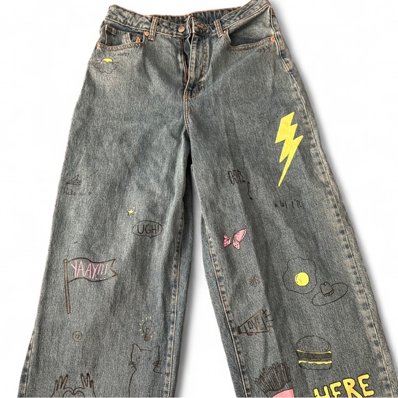 wild fable Denim - Wild Fable Gray Straight Leg Jeans with Lightning Bolt Accents